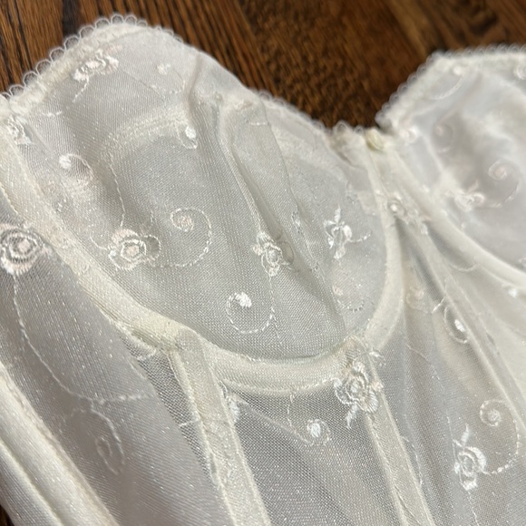 Bustier Dominique - Picture 2 of 5